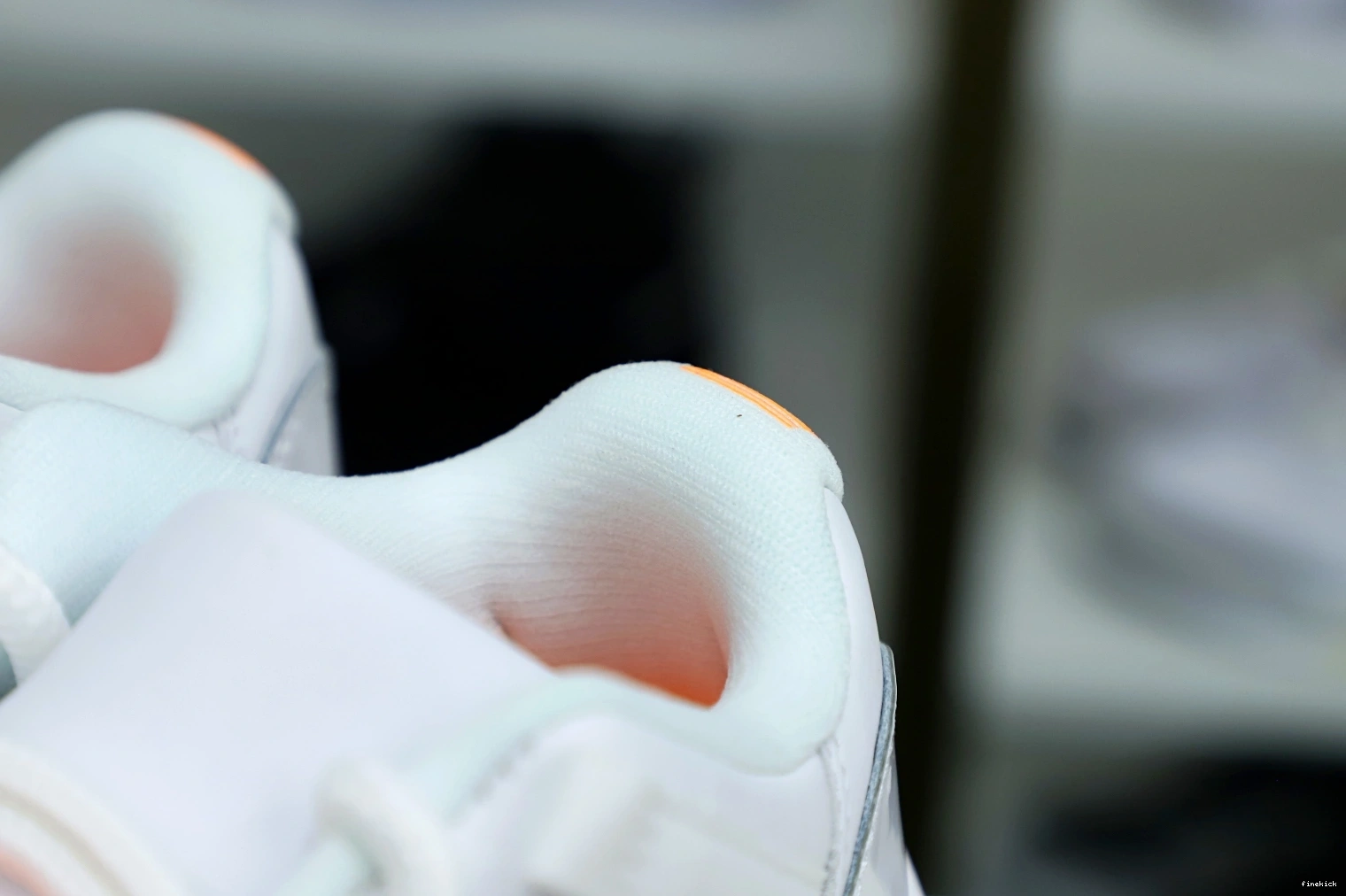 'BRIGHT WMNS 11 CITRUS' JORDAN LOW AIR RETRO 0711